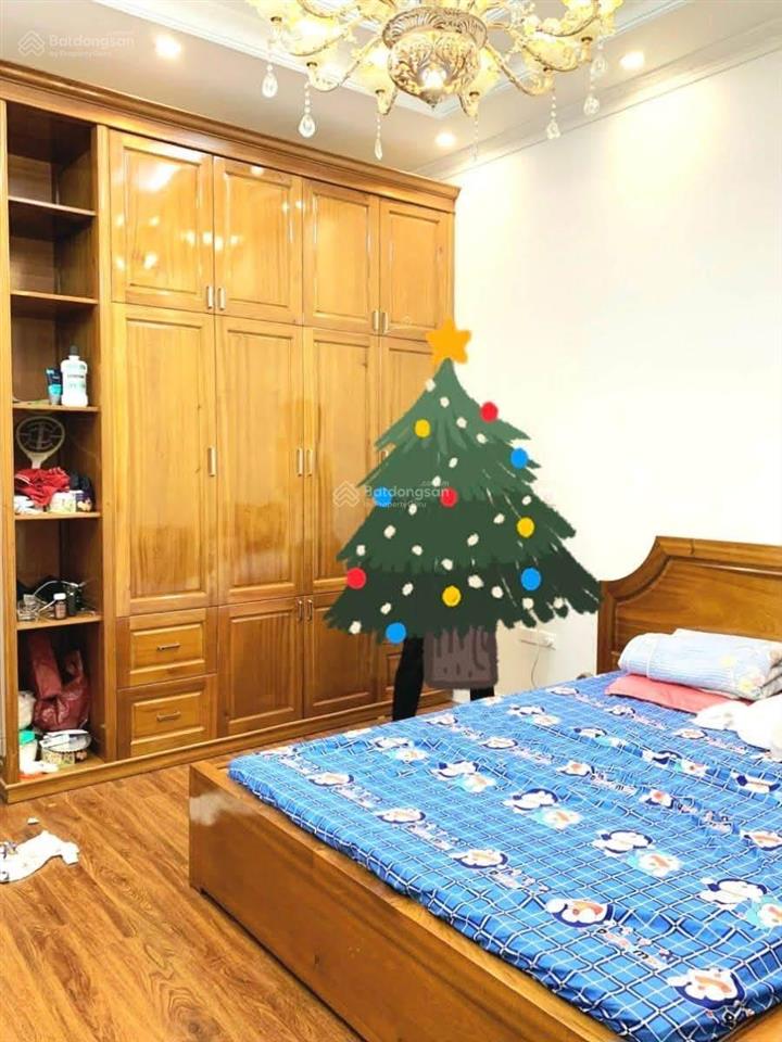 Bán nhà 4 tầng dt40m phố tô hiến thành hà đông phân lô  5 m ra oto ngõ 3m thoàng trước sau