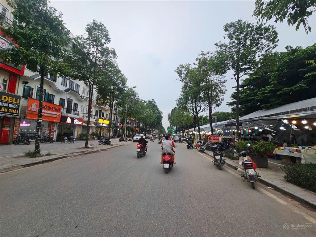 Bán nhà 75m 5tầng mt5m khu đt đô nghĩavỉa hè 30m view biệt thựkinh doanh sầm uất hơn 20 tỷ