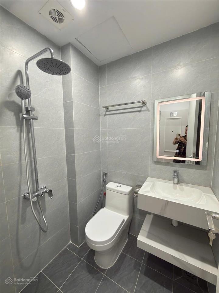 Bán tòa nhà apartment dt 80m 18 căn hộ khép kín full nội thất đẹp hiện đại vạn phúc hà đông