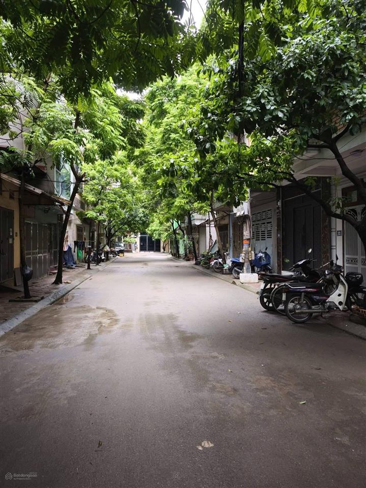 Bán nhà 64m 5tầngkhu phân lô vỉa hè văn quán hà đông nhà đẹp full nội thất vị trí siêu đẹp