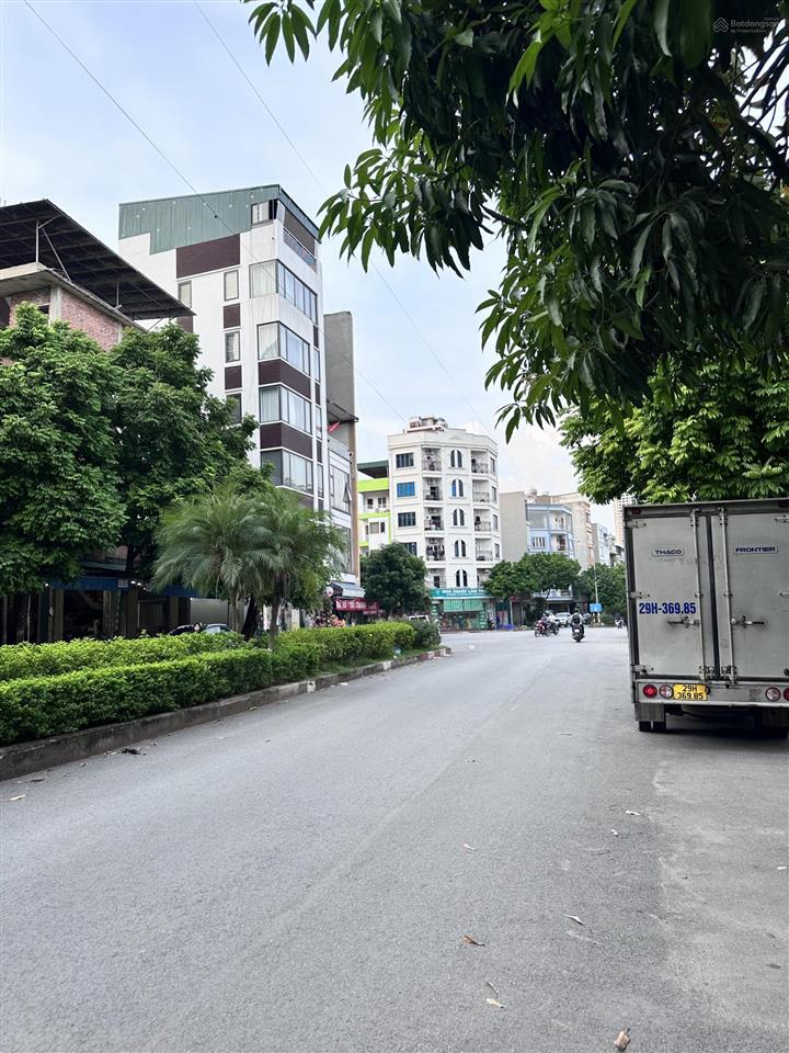 Giá rẻ hơn thị trường 83m 5 tầng văn khê hà đông phân lô vỉa hè kinh doanh hơn 16 tỷ