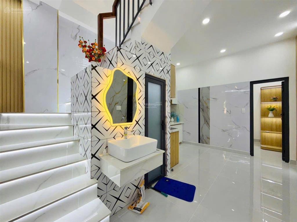 Nhà chính chủ bán vũ huy tấn, bình thạnh  60m2, 3pn, 3wc  có thể dọn vào ở liền