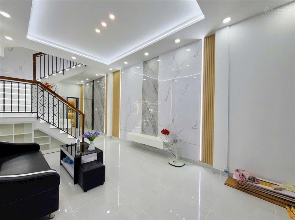Nhà chính chủ bán vũ huy tấn, bình thạnh  60m2, 3pn, 3wc  có thể dọn vào ở liền