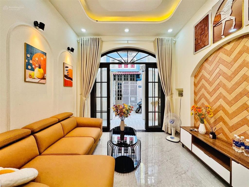 Chính chủ bán nguyễn văn nghi,gò vấp 3,09 tỷ giảm sâu 300tr để lại nội thất, 3 phòng ngủ