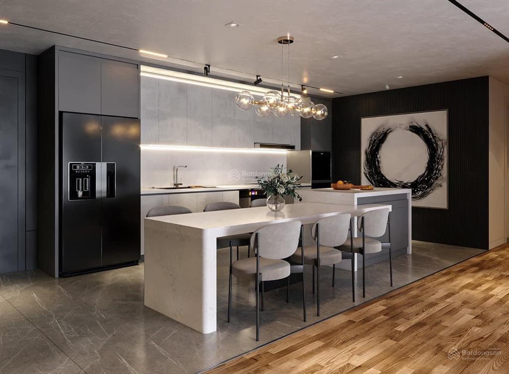 Hiếm! chính chủ chuyển công tác cần bán gấp căn 2pn 95m2 đủ đồ giá thiện chí