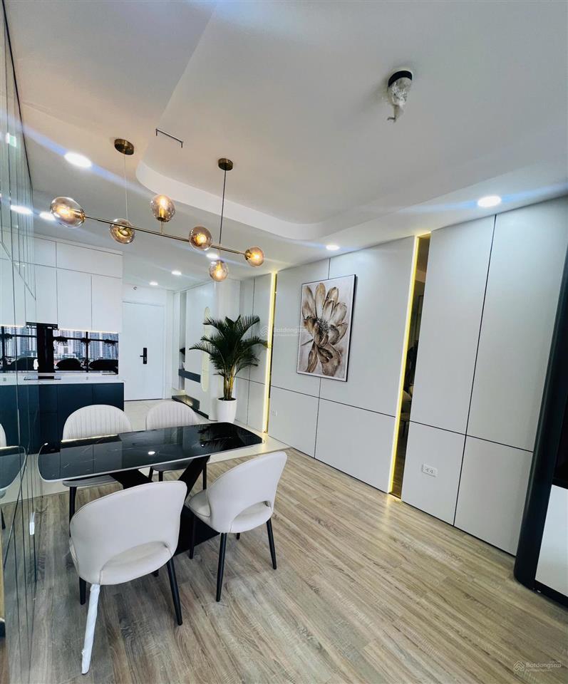 Gia đình chuyển công tác cần bán gấp căn 2pn 60m2 chung cư hateco giá tốt thị trường