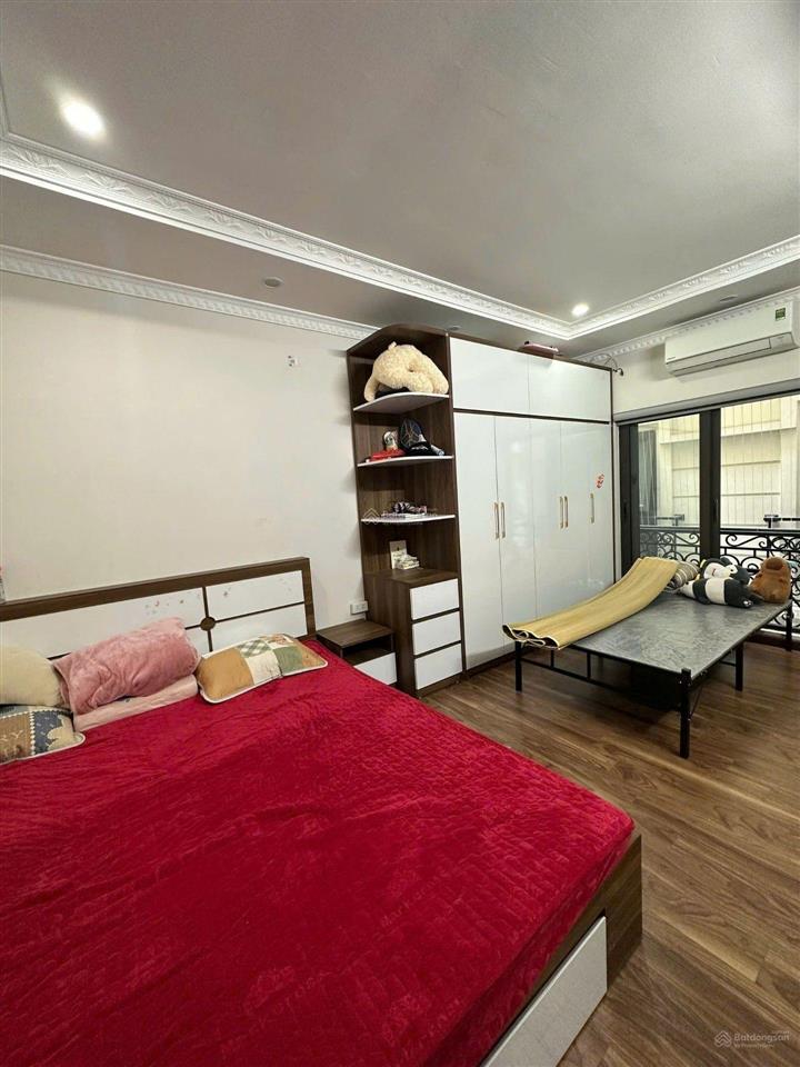 Bán nhà mặt phố tại ngọc lâm, 8 tỷ vnd, 30 m2, view đẹp, nhiều tiện ích