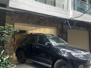 Nhà đẹp long biên  phía trong đê  ô tô tránh   vị trí đẹp, giao thông thuận tiện, gần kđt khai sơn