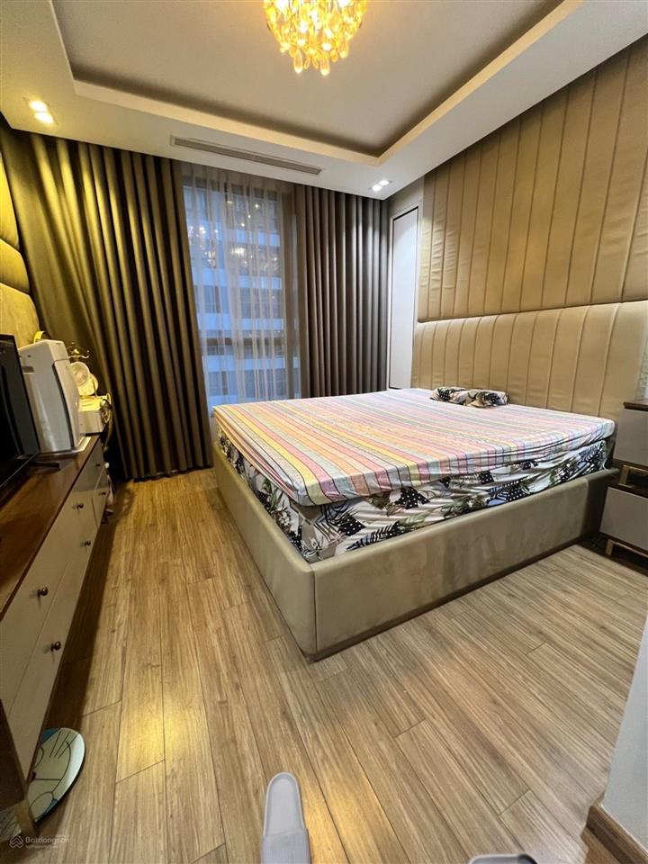Bán căn hộ cao cấp times city full nội thất đẹp diện tích 83m² sổ đỏ chính chủ full nội thất .