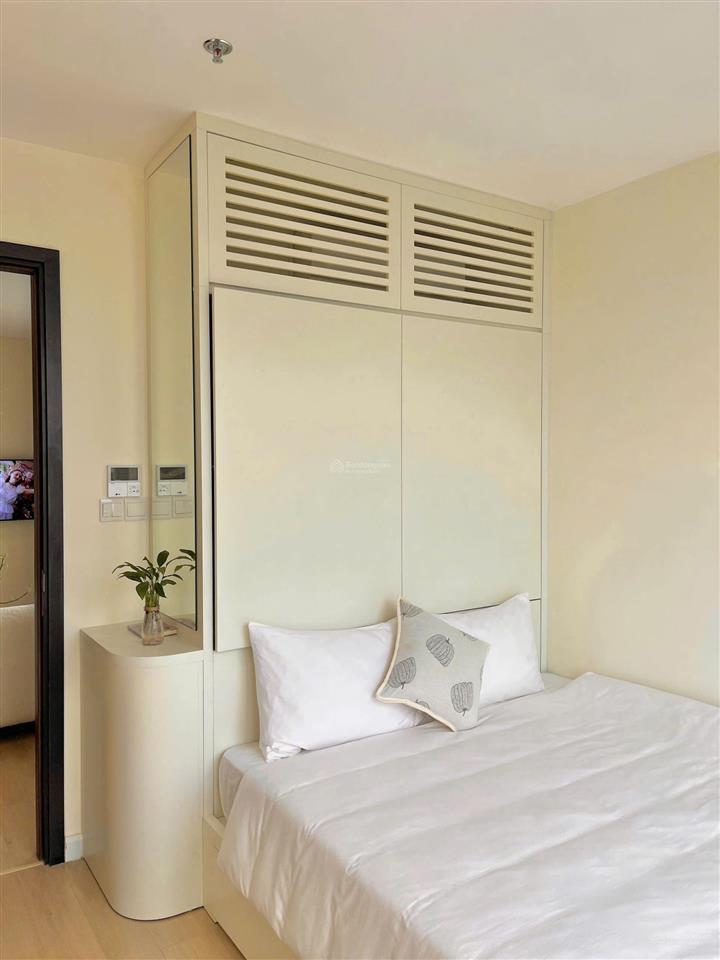 Homestay hạ long view biển  ngắm pháo hoa