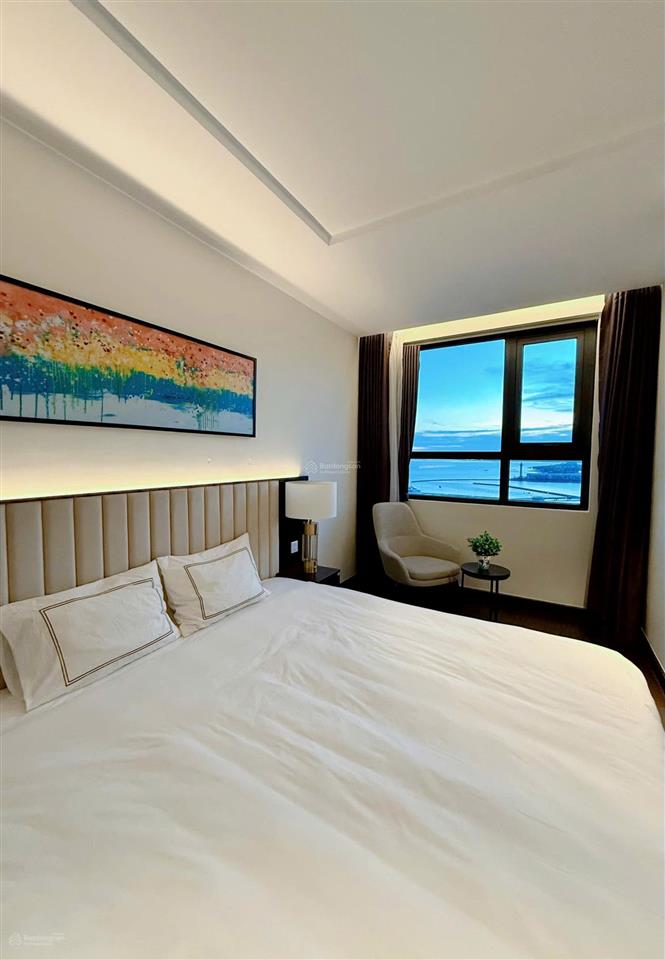 Homestay view trực diện biển, tầng cao, ngắm pháo hoa