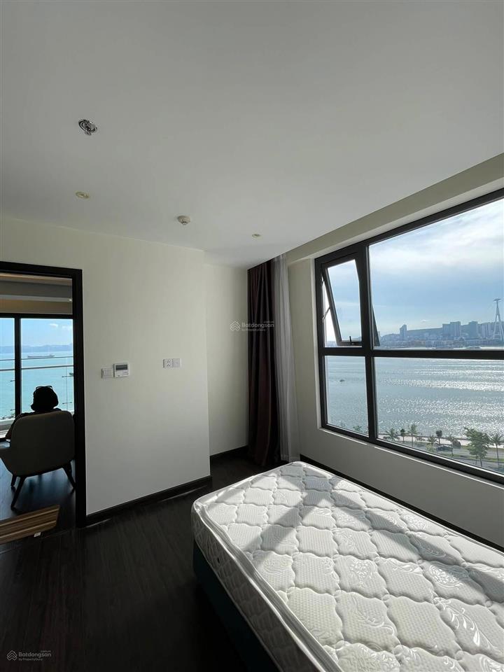Chính chủ bán chung cư sapphire view biển 2pn, 2wc giá cắt lỗ