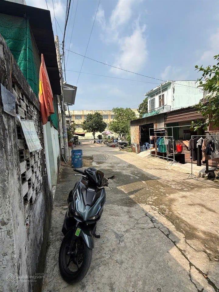 Bán nhà cấp 4 dt 116m2 (5,6*21) đường an phú đông 9 phường an phú đông, q12, giá 5,95 tỷ