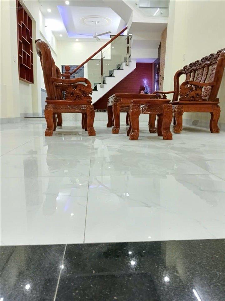 Bán nhà 3 tầng đường thạnh lộc 37, phường thạnh lộc q12 dt89m (4*22) giá 6,3tỷ đường trước nhà 8m