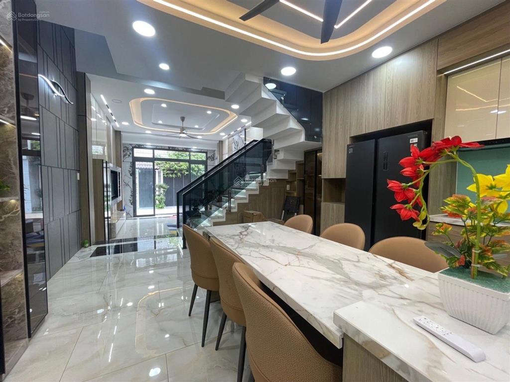 Bán nhà 5 tầng đường thạnh lộc 08 phường thạnh lộc quận 12 dt64m(4,5x15). đường 6m, giá chỉ 8,2tỷ