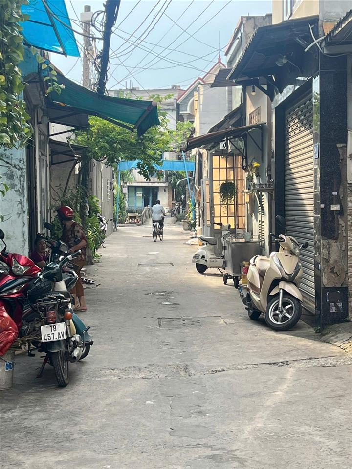 Đất ngang 5 dài 17 đường thạnh lộc 17 phường thạnh lộc quận 12, gần gò vấp, giá 4,4 tỷ hẻm 5m
