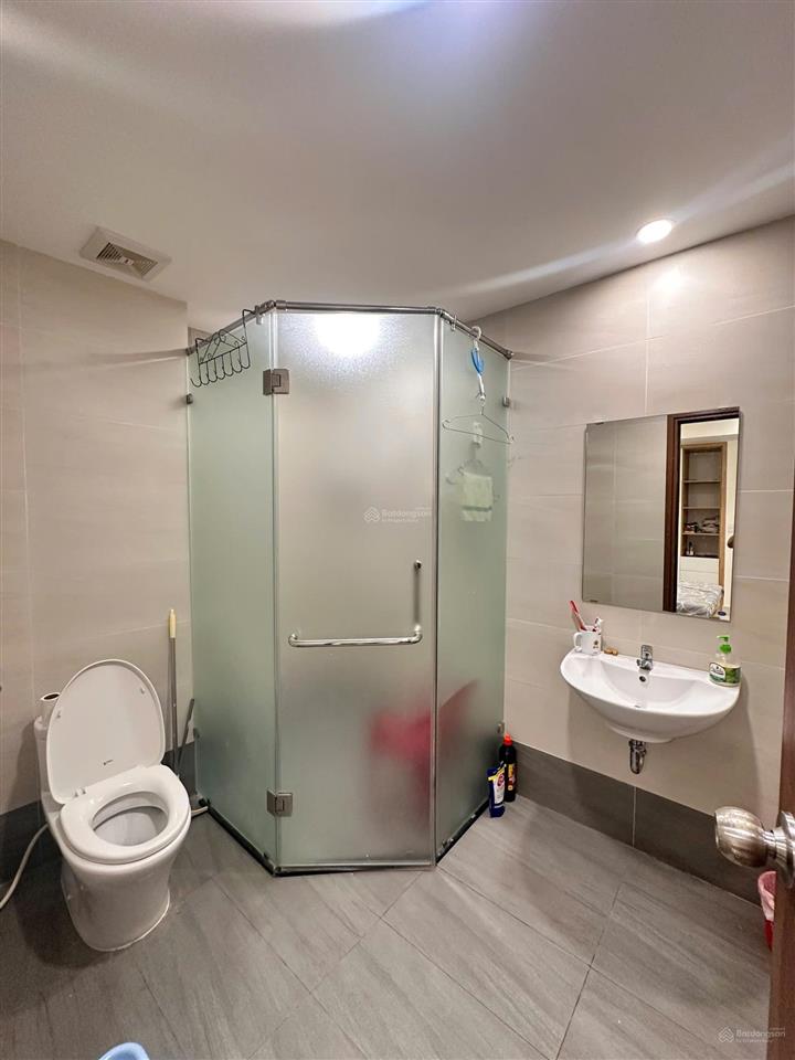 Bán căn hộ 2pn 2wc gateway vũng tàu tầng cao view cảng biển