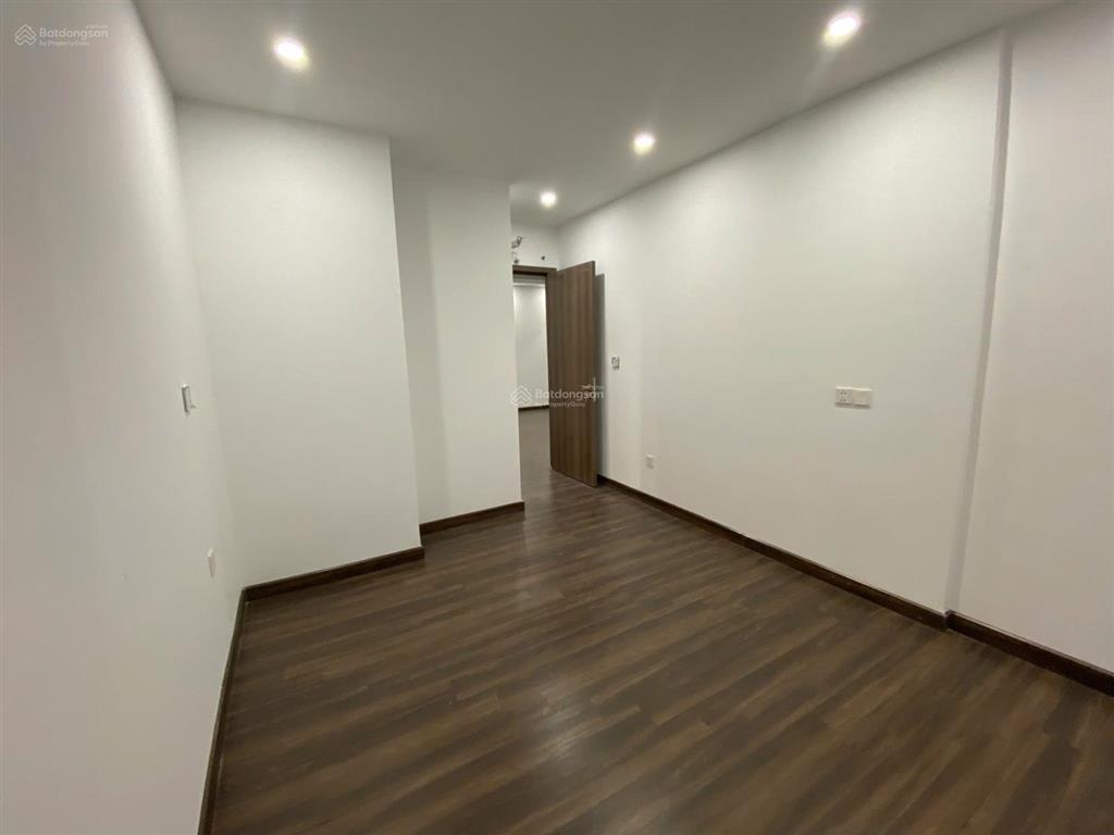 Bán nhanh căn góc 2,5pn đã có bìa giá 2,78 tỷ (giá 100%) hoàng huy commerce  0987 364 ***