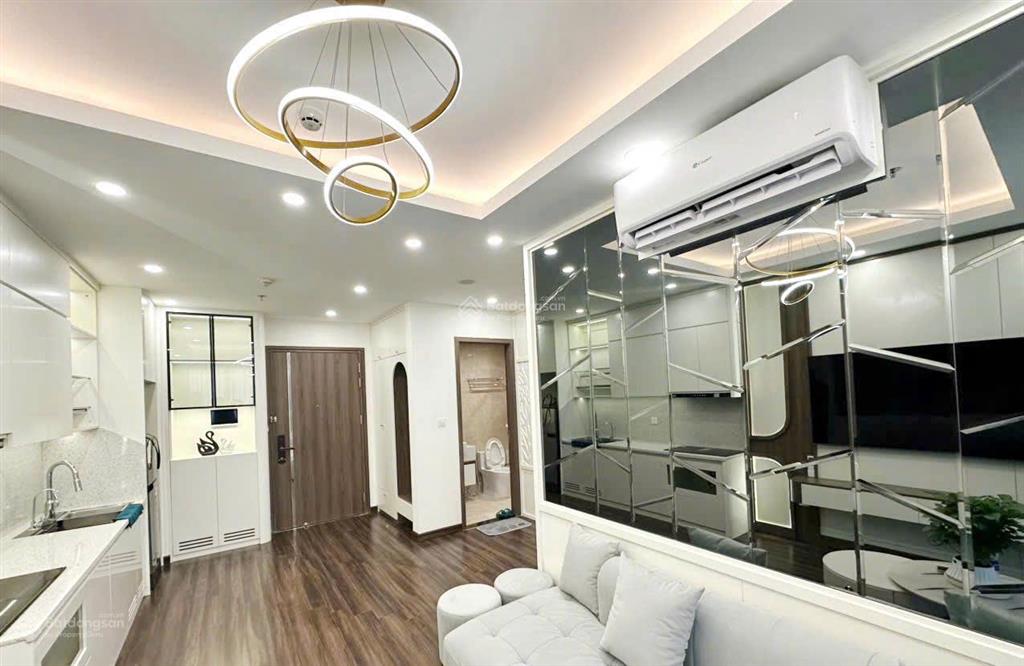 Bán căn 1,5 ngủ nội thất đẹp lung linh hướng đông nam mát mẻ hoàng huy commerce, võ nguyên giáp