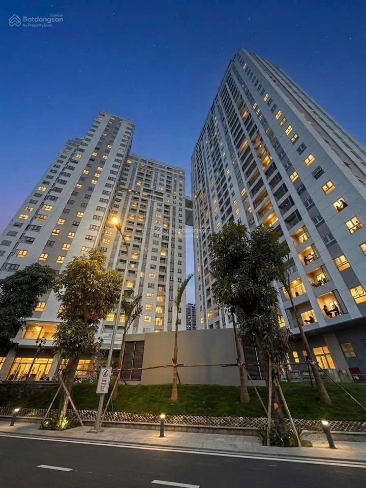 Chính chủ gửi bán căn ch10 2 ngủ 2 vệ sinh view hồ phương lưu, giá 3,5 tỷ 100% 76m2