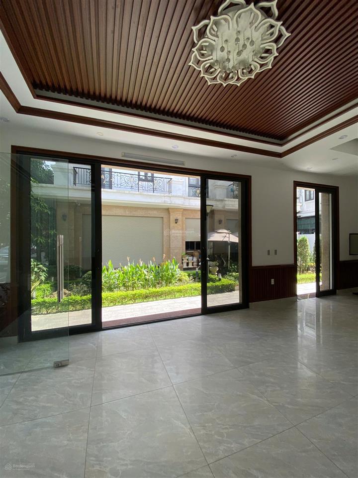 Cho thuê nhà 5 tầng hoàng huy làm văn phòng, spa, kinh doanh, buôn bán. giá 25 triệu/tháng