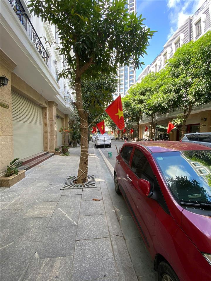 Cho thuê nhà 5 tầng hoàng huy làm văn phòng, spa, kinh doanh, buôn bán. giá 25 triệu/tháng