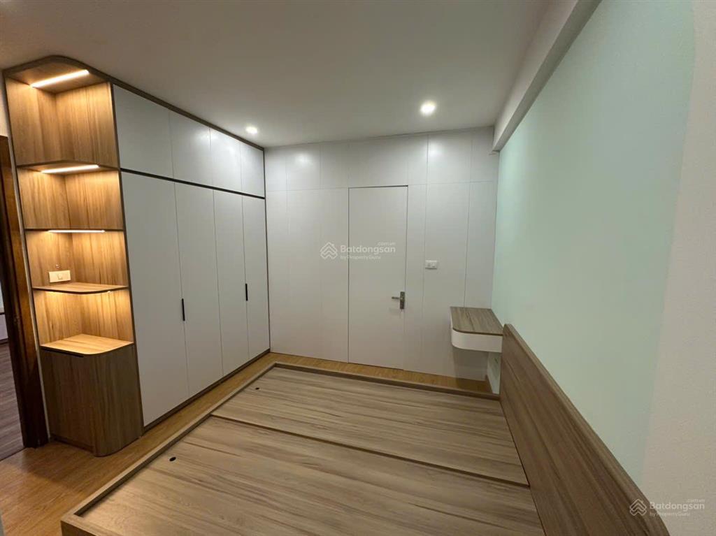 Chính chủ bán gấp cc gelexia riverside tam trinh, giá 4tỷ8 sẵn sổ  65m2, 2pn2wc, full đồ hướng mát