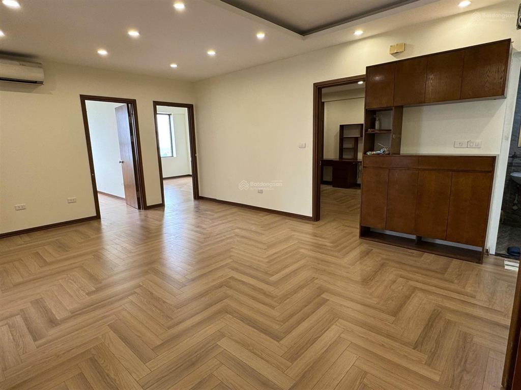 Cần bán ch gelexia riverside tam trinh, 107m2 với giá 7tỷ, sẵn sổ đỏ, 3pn2vs, hướng đẹp view mát