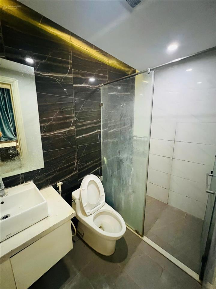 Bán ngay cc riverside garden vũ tông phan sẵn sổ view đẹp hướng mát giá 7,4 tỷ với 84m2, 2pn2wc,
