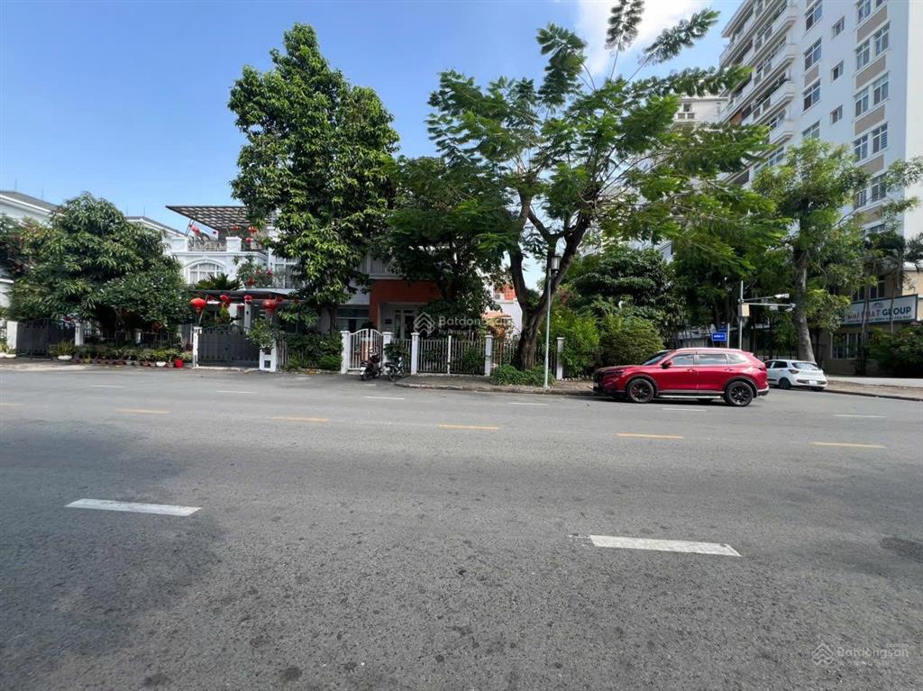 Bán biệt thự góc tứ lập mỹ gia 2  đường số 17  phú mỹ hưng siêu hiếm