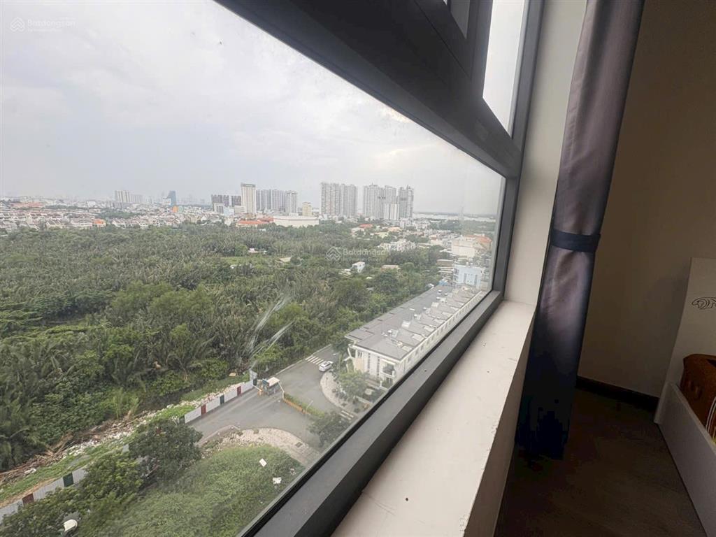 Cần sang nhượng căn hộ q7 boulevard