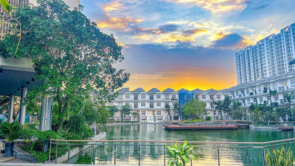 The peak garden liền kề phú mỹ hưng