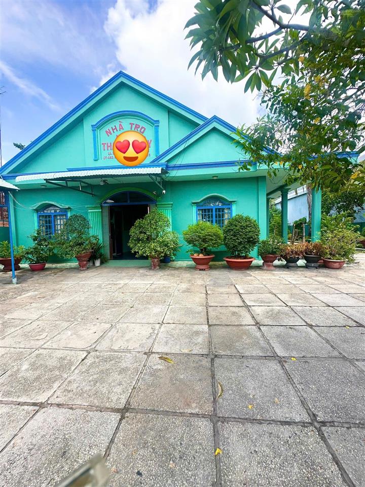 Mặt tiền ql22 nhà nghỉ 16 phòng + nhà 1 trệt 1 lầu 3 phòng ngủ hoàn công tại gò dầu, tây ninh