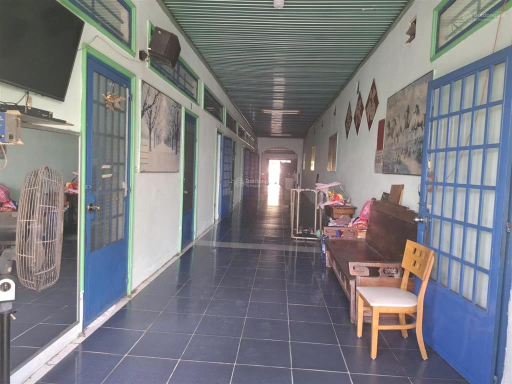 Mặt tiền ql22 nhà nghỉ 16 phòng + nhà 1 trệt 1 lầu 3 phòng ngủ hoàn công tại gò dầu, tây ninh