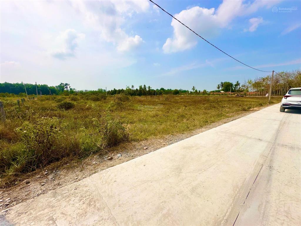 Bán đất 1.000m2 thổ cư gần hết, hiệp thạnh, tây ninh khai thác dòng tiền ven kcn full gt sử dụng