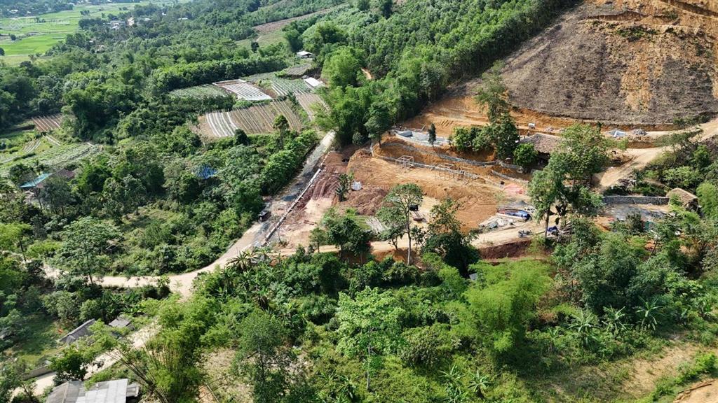 Bán đất đẹp tại đú sáng, kim bôi, hòa bình, 1,7 tỷ, 1210m2, mặt tiền 30m, pháp lý đầy đủ