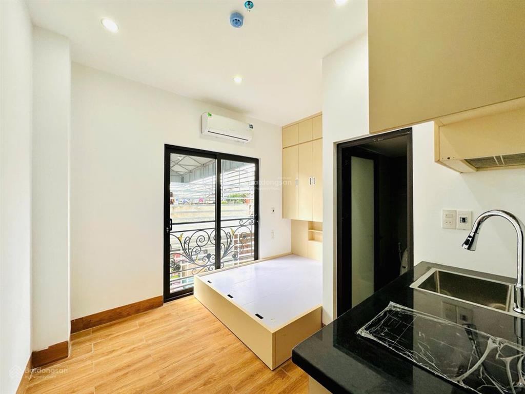 Toà nhà dòng tiền chdv đại la 72m2, 6 tầng, 15pkk cao cấp, dt 1 tỷ/năm, giá 14,3 tỷ