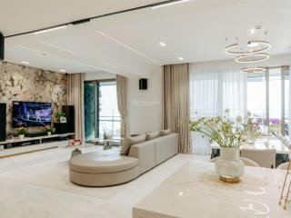 Cho thuê cặp góc midtown m8 the peak 4pn 210m2 view sông thoáng full nội thất cao cấp