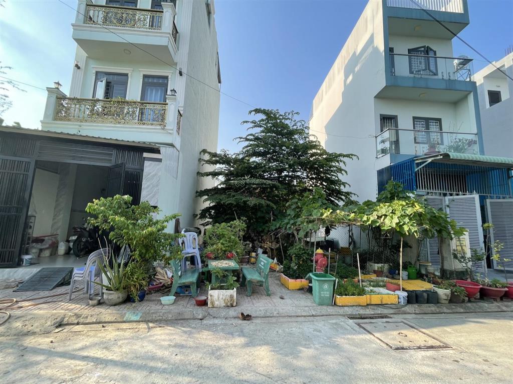 Cần tiền bán gấp lô đất tx52  52m2 chỉ 3.3.tỷ còn thương lượng