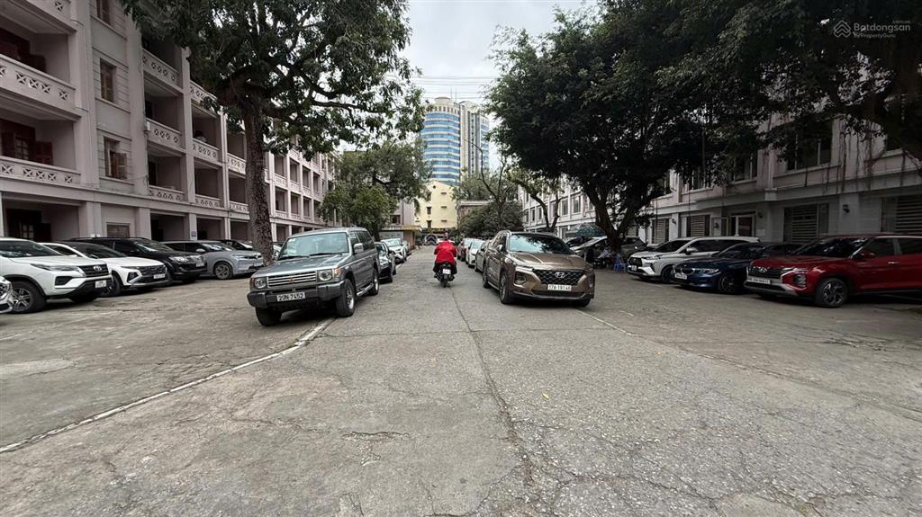 Cho thuê shophouse đào duy anh, giá 55 triệu, 300m2, quận đống đa, hà nội