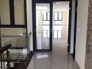 Cho thuê gấp văn phòng 45m2 tại võ văn tần, q3, 15 triệu vnd