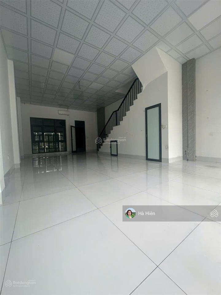 Cho thuê biệt thự liền kề tại xuân phương tasco, diện tích 100m²  3 tầng giá chỉ 10tr/tháng