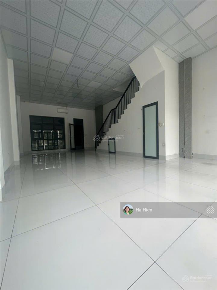 Chính chủ cho thuê căn đã hoàn thiện đẹp 4 tầng full nội thất ở tasco foresa xuân phương