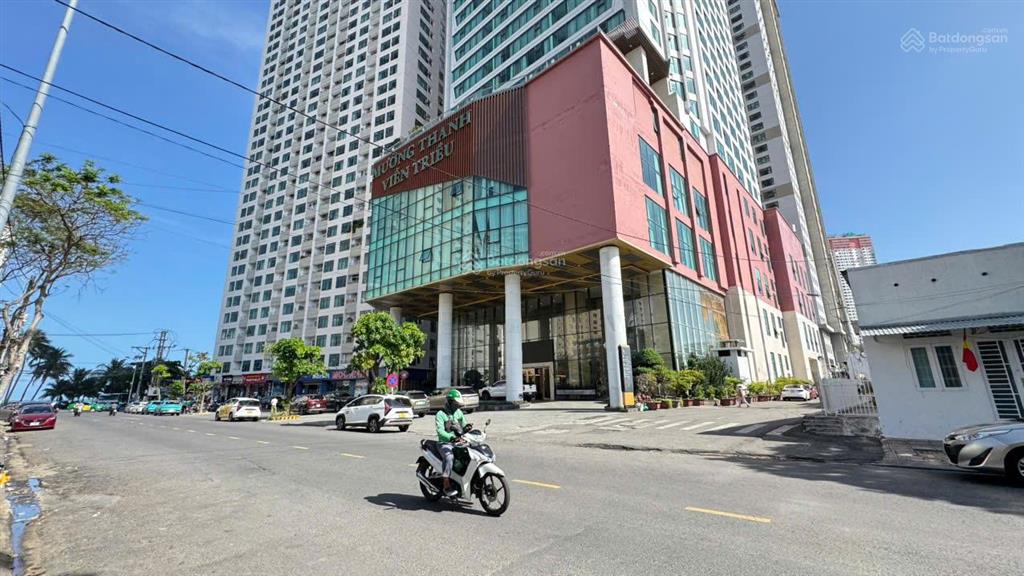 Siêu phẩm căn góc 2 mặt tiền hòn chồng  nha trang  dòng tiền khủng 30tr/tr tháng