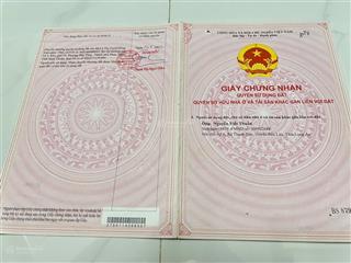 Chính chủ cần bán đất thổ kdc trung tâm tt bến lức cách hcm 30 phút lx.  0817 921 ***