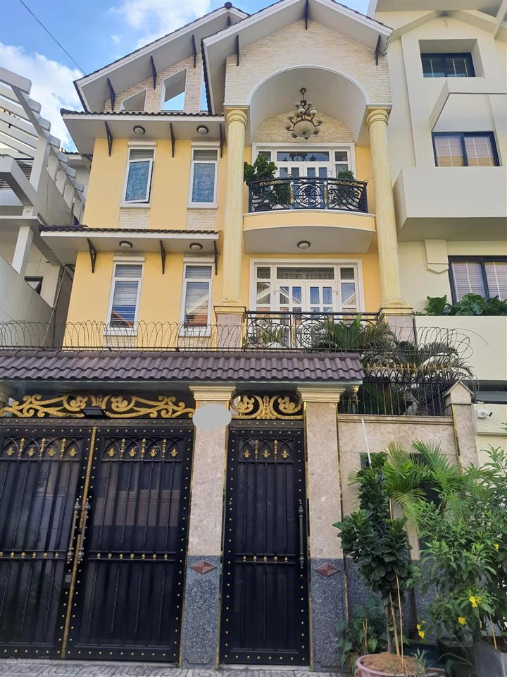 7.5x13m, 3 lầu, biệt thự hxh 6m nguyễn trọng tuyển, gần đh tài chính marketing, bán 21.8 tỷ