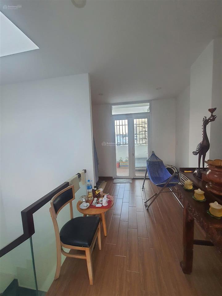 Khu đồng bộ, 4.6x12m, 5 lầu, nhà đẹp hxh 6m lê trực, gần đh văn lang, bán 10.9 tỷ