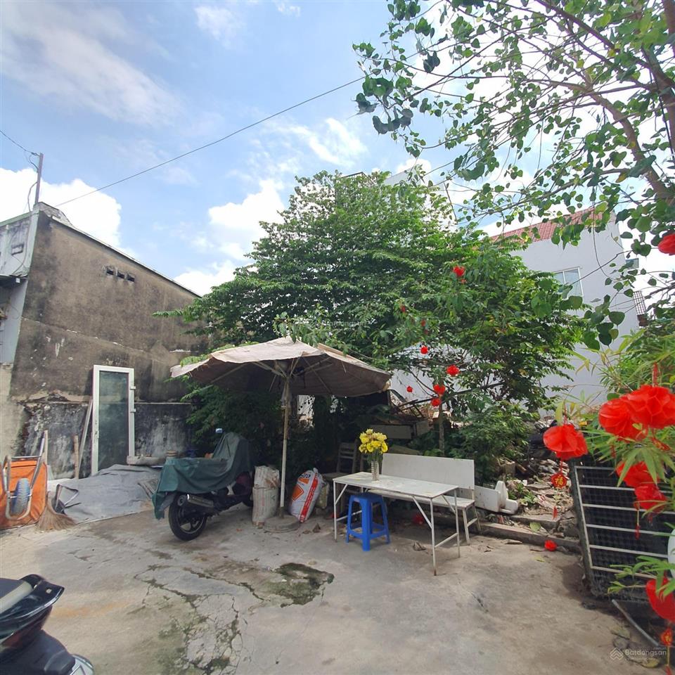 704tt # đất 2 mặt hẻm  giá chỉ 4.55 tỷ  trường thọ