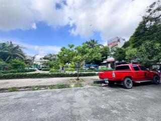 Bán nhà mặt tiền chợ linh trung kdc đồng bộ đẹp ngang 5m xây dựng cao tầng đường trước nhà 12m