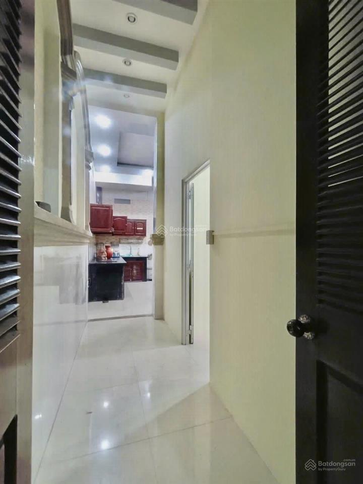 Nhà 4 tầng kiên cố đẹp oto đậu trong nhà hoàng diệu 2  thu nhập sẵn 265tr/n  104m2 ngang 5m vuong